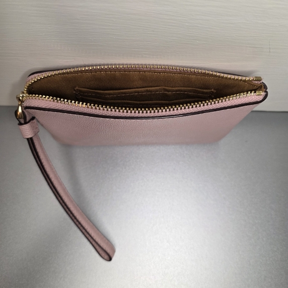 Coach Leather Wristlet – Powder Pink - Picture 4 of 5